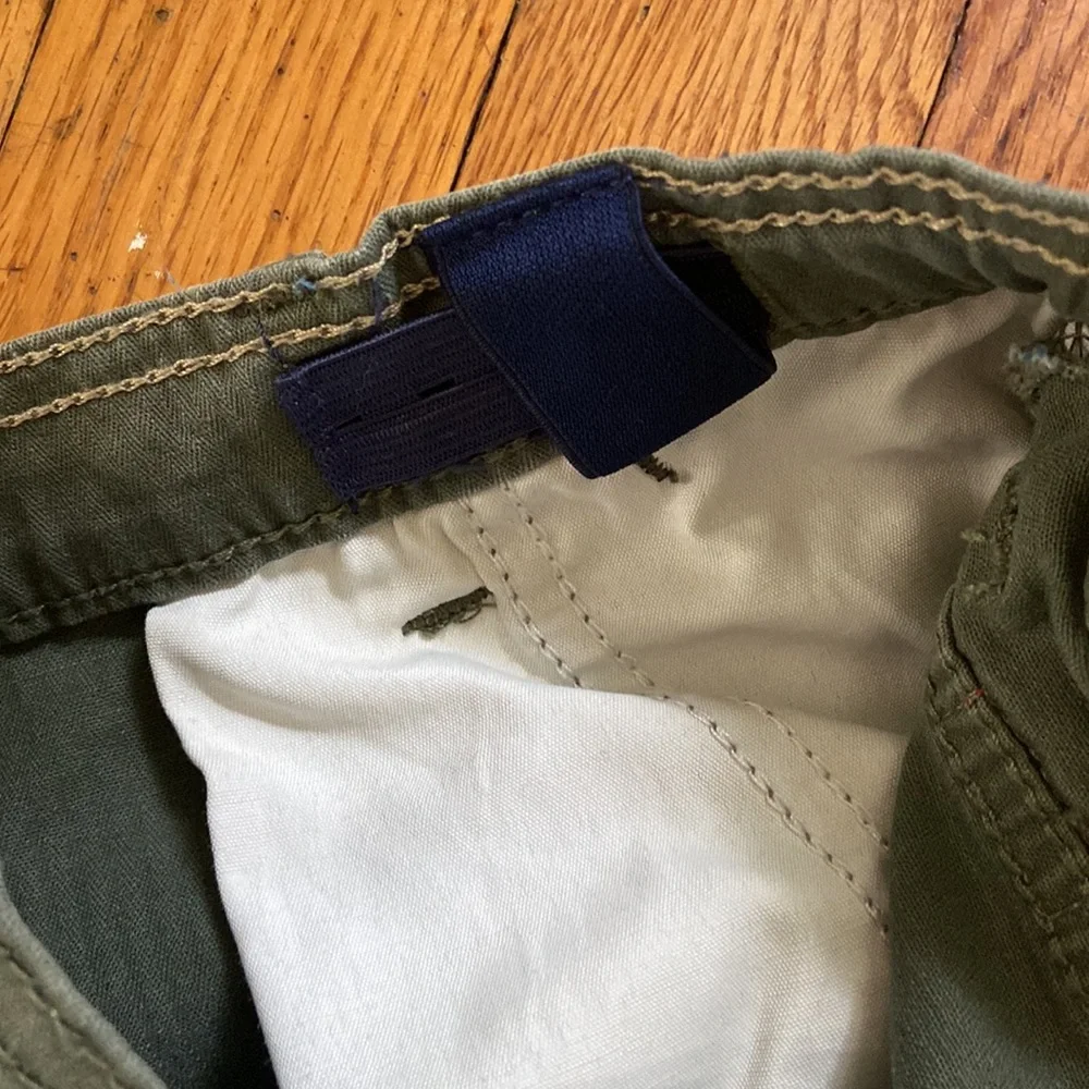 Wrangler Straight Fit Green Cargo Shorts